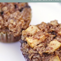 Baked Oatmeal Cups with Apple and Blueberry