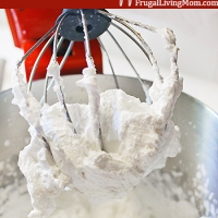 The Easiest Homemade Whipped Cream